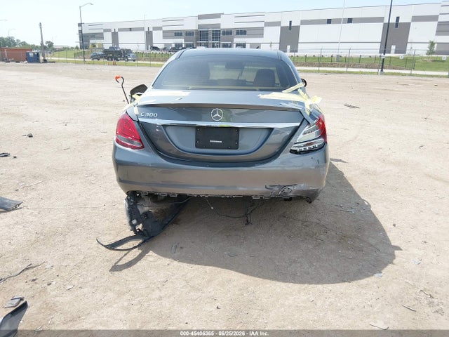 Aukcja sprzedaży 2017 Mercedes-benz C 300, vin: 55SWF4JB3HU211141, numer aukcji: 45406365