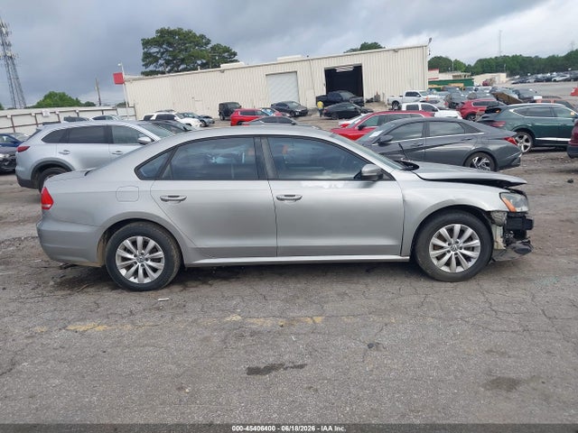 Продажа на аукционе авто 2013 Volkswagen Passat 2.5l S, vin: 1VWAP7A39DC111312, номер лота: 45406400
