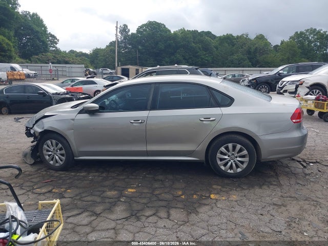 Продажа на аукционе авто 2013 Volkswagen Passat 2.5l S, vin: 1VWAP7A39DC111312, номер лота: 45406400