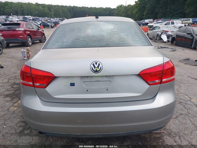 Продажа на аукционе авто 2013 Volkswagen Passat 2.5l S, vin: 1VWAP7A39DC111312, номер лота: 45406400