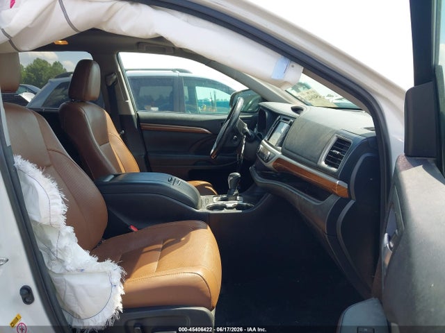 45406422 :رقم المزاد ، 5TDDZRFH6HS463830 vin ، 2017 Toyota Highlander Limited Platinum مزاد بيع