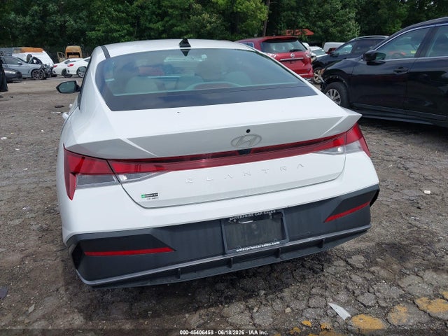 45406458 :رقم المزاد ، KMHLM4DG7RU699533 vin ، 2024 Hyundai Elantra Sel مزاد بيع