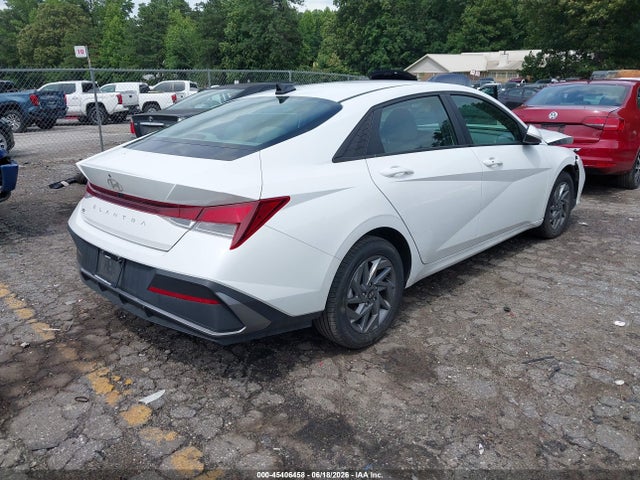 45406458 :رقم المزاد ، KMHLM4DG7RU699533 vin ، 2024 Hyundai Elantra Sel مزاد بيع