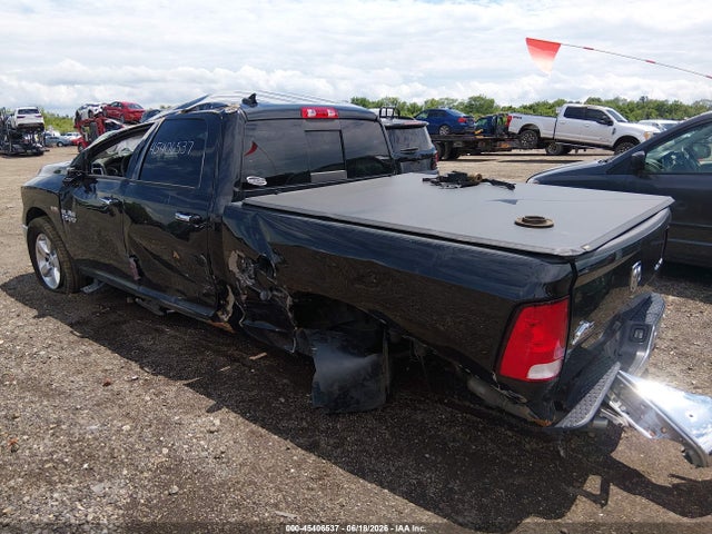 45406537 :رقم المزاد ، 1C6RR7TT2HS690904 vin ، 2017 Ram 1500 Big Horn  4x4 6'4 Box مزاد بيع