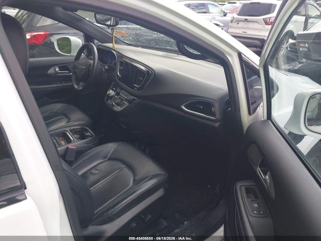 Продажа на аукционе авто 2018 Chrysler Pacifica Touring L, vin: 2C4RC1BG8JR158012, номер лота: 45406550