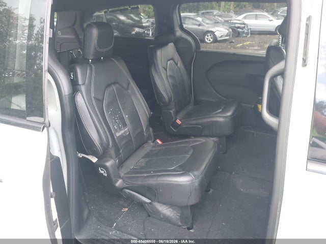 Продажа на аукционе авто 2018 Chrysler Pacifica Touring L, vin: 2C4RC1BG8JR158012, номер лота: 45406550