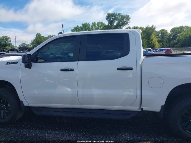 2026 Chevrolet Silverado 1500 4wd  Short Bed Lt Trail Boss მანქანა იყიდება აუქციონზე, vin: 3GCUKFED8TG174697, აუქციონის ნომერი: 45406569