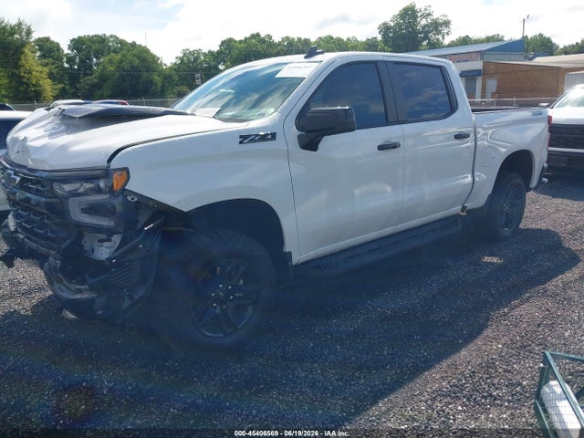 2026 Chevrolet Silverado 1500 4wd  Short Bed Lt Trail Boss მანქანა იყიდება აუქციონზე, vin: 3GCUKFED8TG174697, აუქციონის ნომერი: 45406569