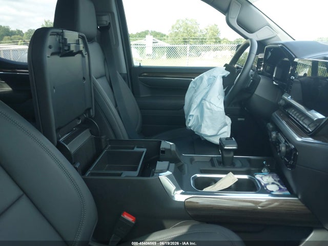 2026 Chevrolet Silverado 1500 4wd  Short Bed Lt Trail Boss მანქანა იყიდება აუქციონზე, vin: 3GCUKFED8TG174697, აუქციონის ნომერი: 45406569