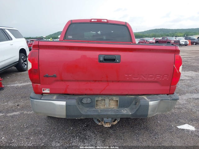 45406602 :رقم المزاد ، 5TFDW5F1XJX741262 vin ، 2018 Toyota Tundra Sr5 5.7l V8 مزاد بيع