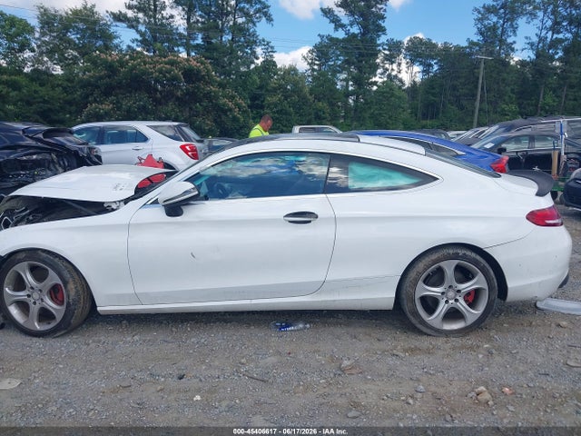 Продаж на аукціоні авто 2017 Mercedes-benz C 300 4matic, vin: WDDWJ4KB2HF401688, номер лоту: 45406617