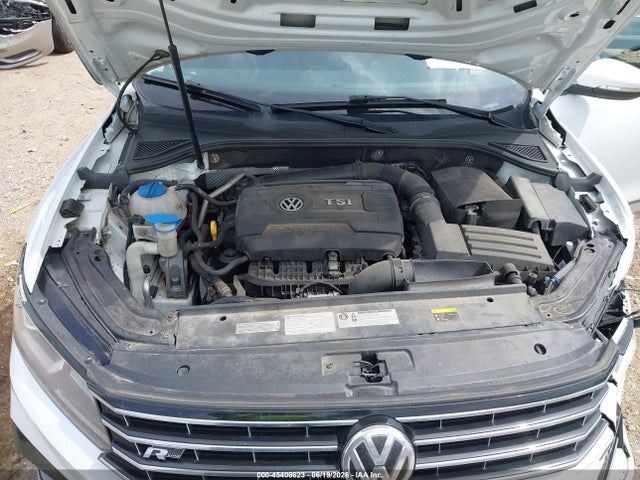 45406623 :رقم المزاد ، 1VWDT7A38HC076129 vin ، 2017 Volkswagen Passat 1.8t R-line مزاد بيع