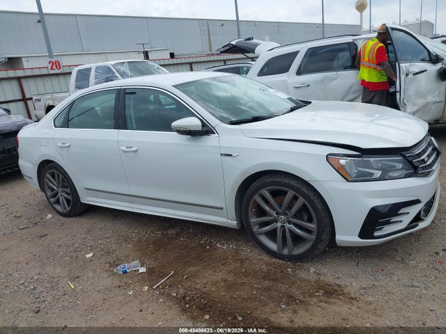 45406623 :رقم المزاد ، 1VWDT7A38HC076129 vin ، 2017 Volkswagen Passat 1.8t R-line مزاد بيع