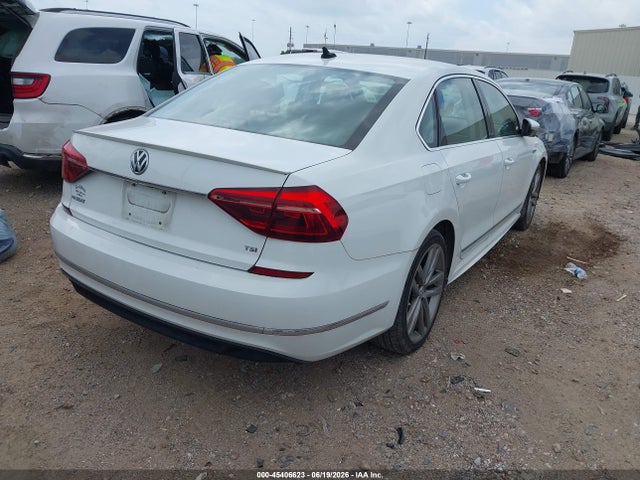45406623 :رقم المزاد ، 1VWDT7A38HC076129 vin ، 2017 Volkswagen Passat 1.8t R-line مزاد بيع