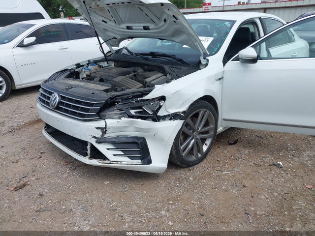 45406623 :رقم المزاد ، 1VWDT7A38HC076129 vin ، 2017 Volkswagen Passat 1.8t R-line مزاد بيع