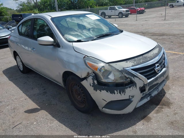 3N1CN7AP0HK452685 Nissan Versa 1.6 Sv