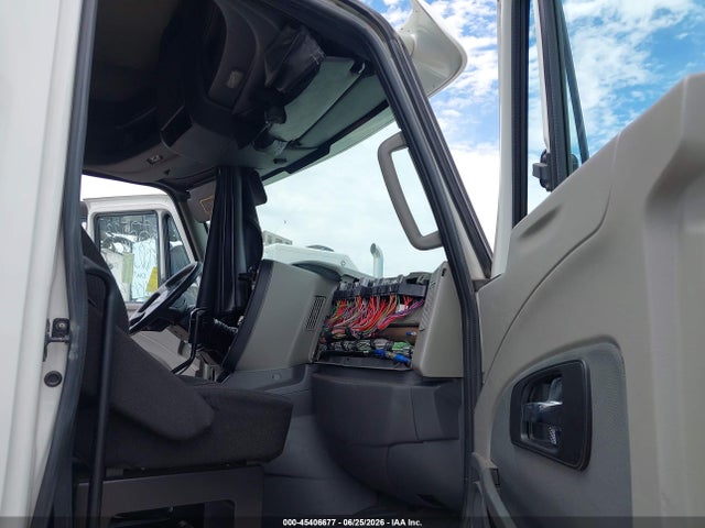 Продажа на аукционе авто 2015 International Prostar, vin: 3HSDJAPR2FN618601, номер лота: 45406677