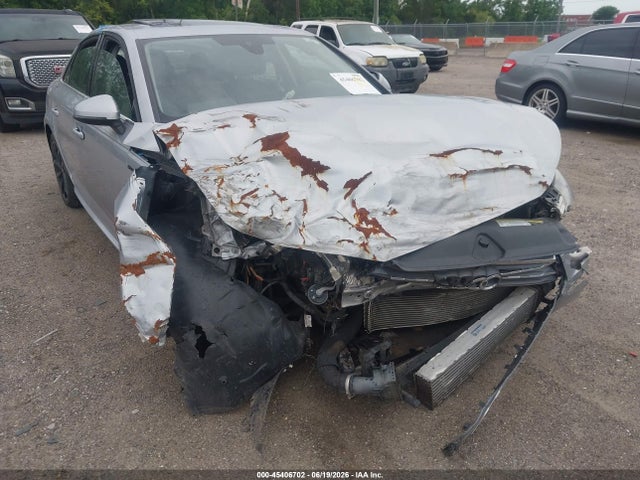 2019 Audi A4 45 Premium მანქანა იყიდება აუქციონზე, vin: WAUDNAF42KA098493, აუქციონის ნომერი: 45406702