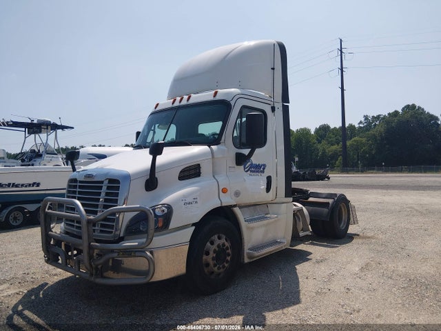 Продаж на аукціоні авто 2018 Freightliner Cascadia 113, vin: 1FUBGBDV2JLJP2898, номер лоту: 45406730