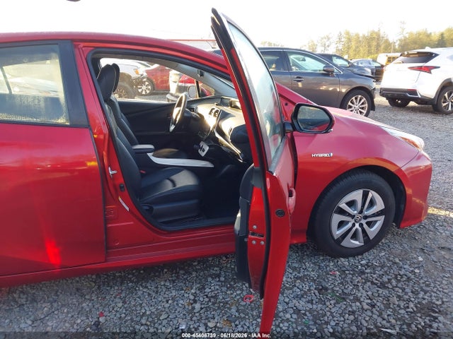 JTDKARFUXG3524625 Toyota Prius Four