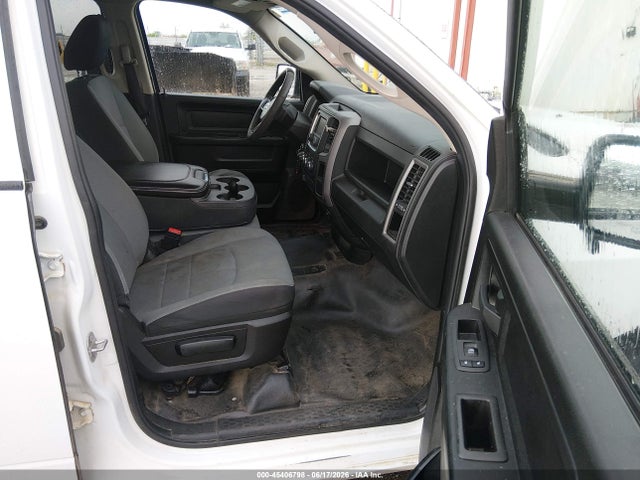 Продаж на аукціоні авто 2022 Ram 1500 Classic Tradesman  4x4 6'4 Box, vin: 1C6RR7FG8NS172659, номер лоту: 45406798