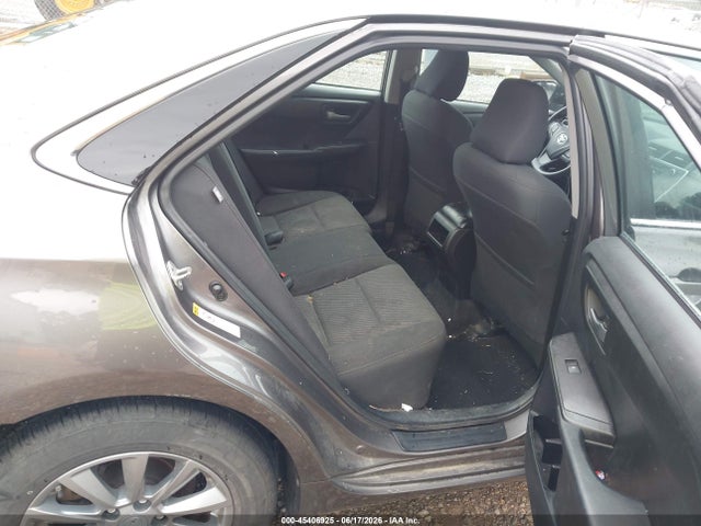 4T4BF1FK5FR504584 Toyota CAMRY LE