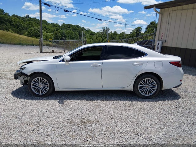 2013 Lexus Es 350 მანქანა იყიდება აუქციონზე, vin: JTHBK1GG4D2004847, აუქციონის ნომერი: 45406939