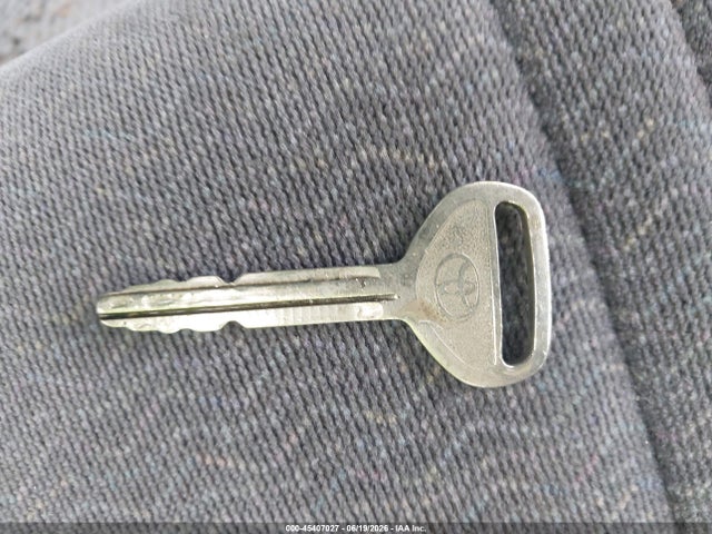 45407027 :رقم المزاد ، 4T1BG22K5VU170719 vin ، 1997 Toyota Camry Le مزاد بيع