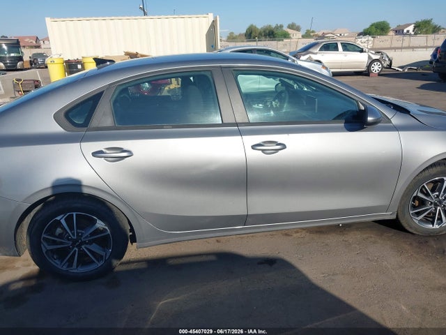 KIA Forte Lxs 2022 3KPF24AD5NE482508 Image 14