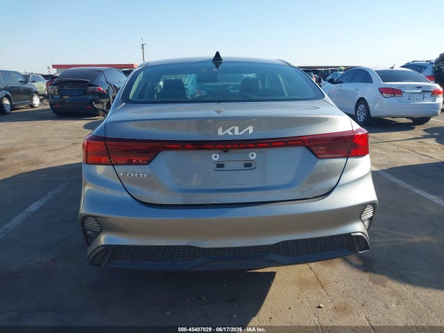 KIA Forte Lxs 2022 3KPF24AD5NE482508 Image 17