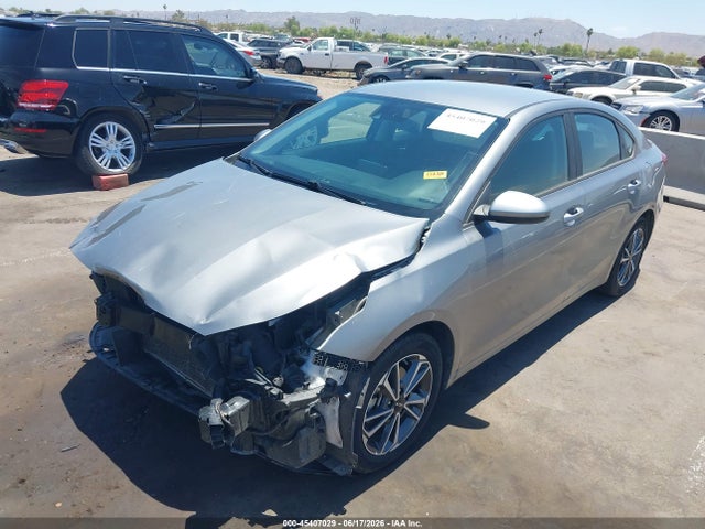 KIA Forte Lxs 2022 3KPF24AD5NE482508 Image 2