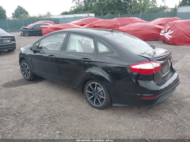 Ford FIESTA SE 2018 3FADP4BJ3JM145385 Image 3