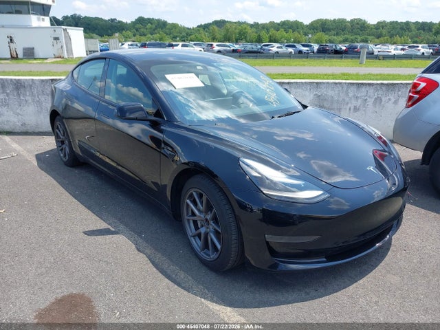 2023 5YJ3E1EA0PF429110 main image