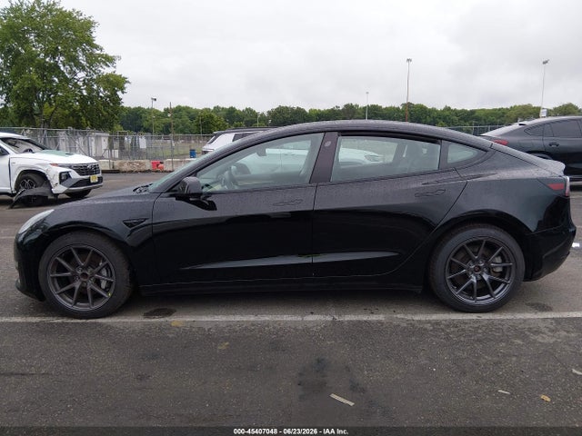 Tesla Model 3 Rear-wheel Drive 2023 5YJ3E1EA0PF429110 Image 13