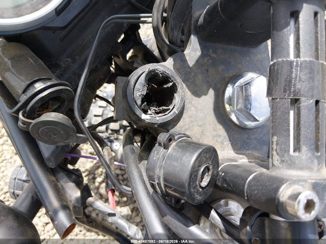45407092 :رقم المزاد ، ME3FSM246KK436170 vin ، 2019 Royal Enfield Motors Himalayan مزاد بيع