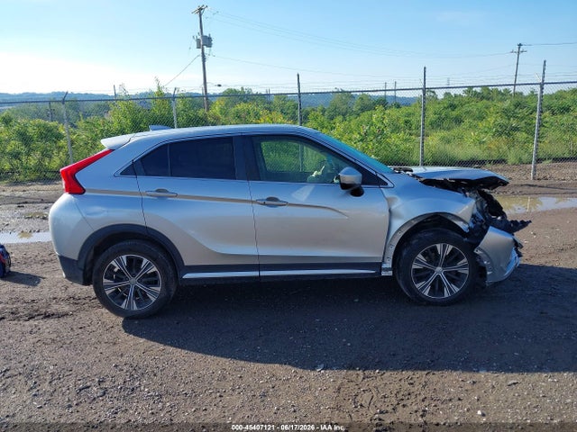 45407121 :رقم المزاد ، JA4AT5AA5JZ040971 vin ، 2018 Mitsubishi Eclipse Cross Se مزاد بيع