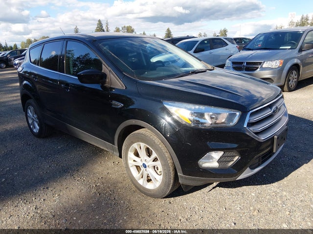 Ford ESCAPE SE 2017 1FMCU9GD1HUE50335 Image 1