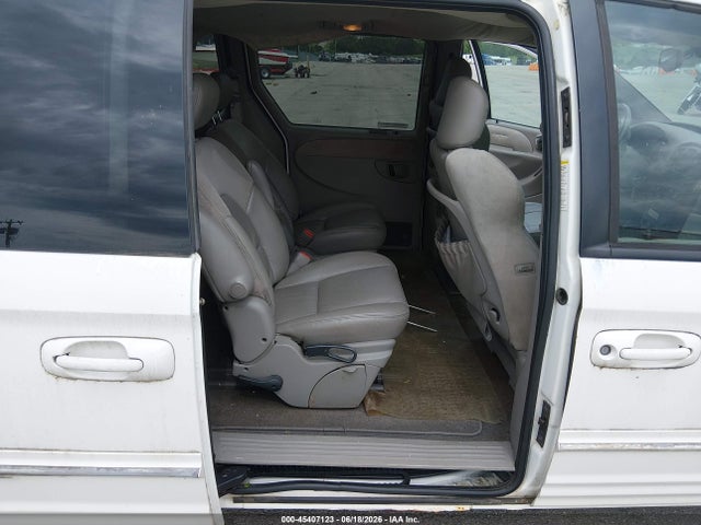 Aukcja sprzedaży 2001 Chrysler Town & Country Limited, vin: 2C8GP64L81R184739, numer aukcji: 45407123