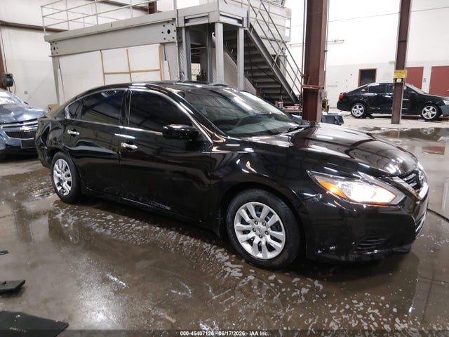 1N4AL3AP4JC187872 Nissan Altima 2.5 S