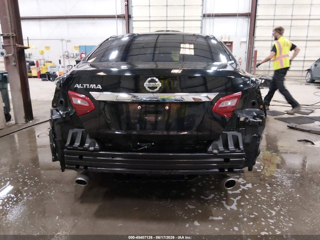 1N4AL3AP4JC187872 Nissan Altima 2.5 S