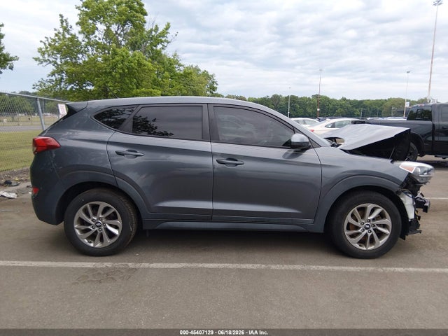 Hyundai TUCSON SE 2018 KM8J2CA46JU684012 Image 13