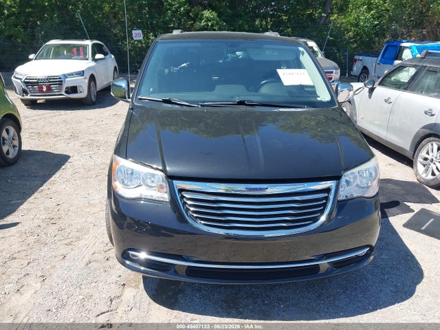 2015 Chrysler Town & Country Touring-l მანქანა იყიდება აუქციონზე, vin: 2C4RC1CG6FR525544, აუქციონის ნომერი: 45407133
