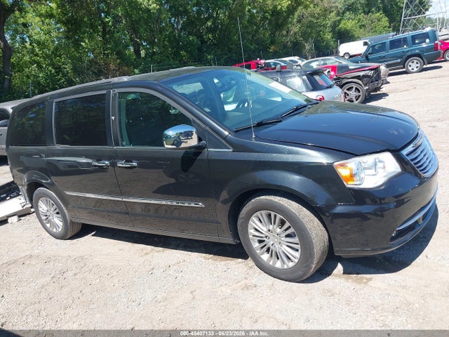 2015 Chrysler Town & Country Touring-l მანქანა იყიდება აუქციონზე, vin: 2C4RC1CG6FR525544, აუქციონის ნომერი: 45407133