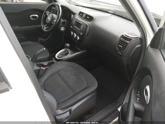 KNDJN2A2XE7048363 KIA Soul