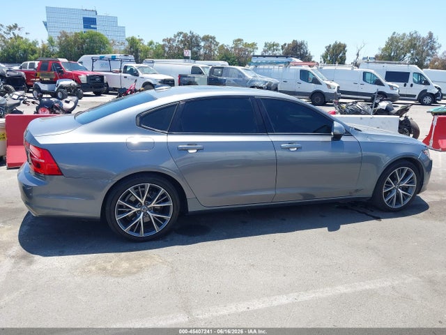 LVY992MK6JP023112 Volvo S90 T6 Momentum