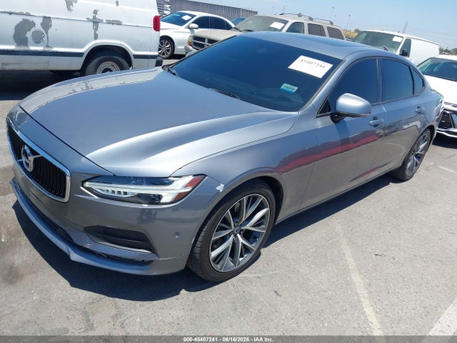 LVY992MK6JP023112 Volvo S90 T6 Momentum