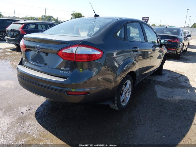 Ford FIESTA SE 2018 3FADP4BJ6JM104443 Image 4