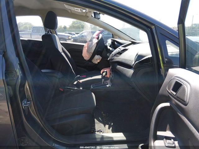 Ford FIESTA SE 2018 3FADP4BJ6JM104443 Image 5