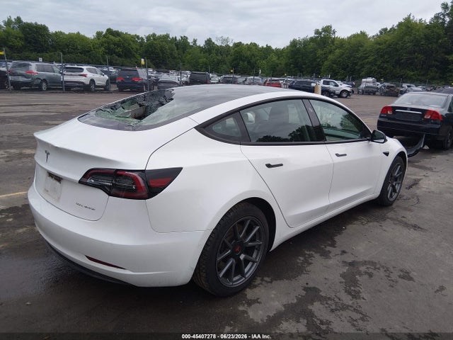 45407278 :رقم المزاد ، 5YJ3E1EBXNF121948 vin ، 2022 Tesla Model 3 Long Range Dual Motor All-wheel Drive مزاد بيع