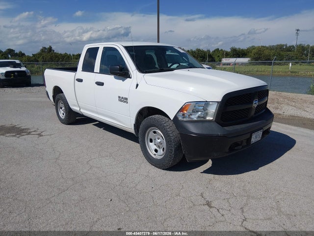 RAM 1500 Tradesman 4x4 6'4 Box 2017 1C6RR7FG0HS610319 main image